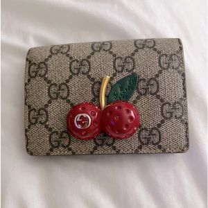 GG SUPREME CARD CASE WALLET WITH CHERRIES